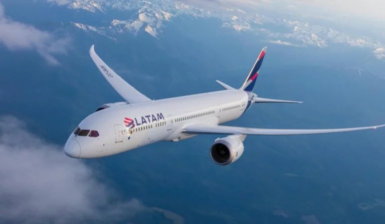 LATAM Airlines ruta Neuquén – Santiago: clave para el turismo y la conectividad internacional de la Patagonia